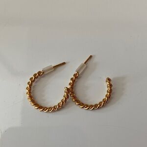 🆕 Elegant Gold Twisted Hoop Earrings Small